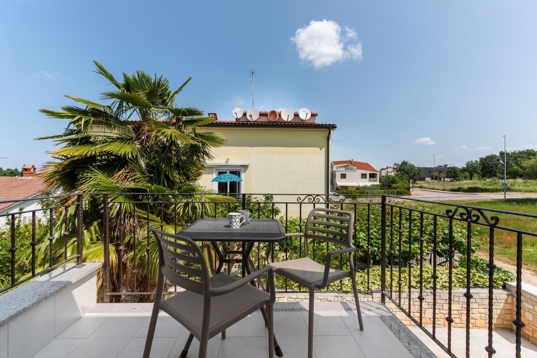 studio hope eurotours (10)